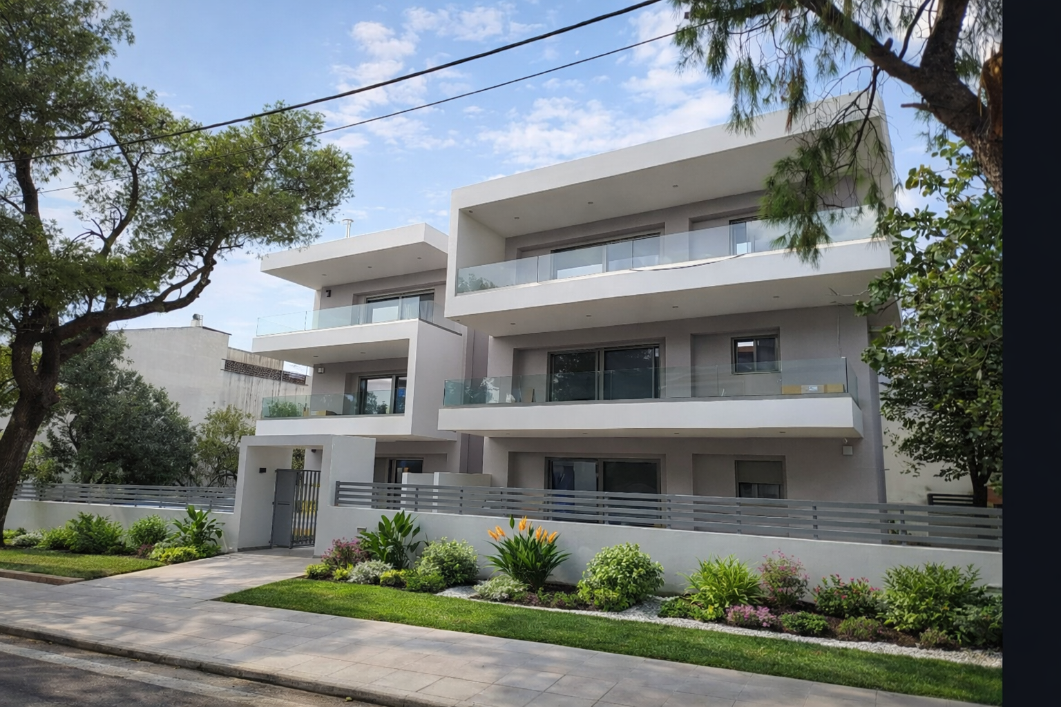 Three-Straw-Strength Strait(s) - Γερακας - HoneyComb-1